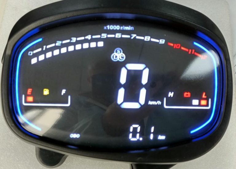 人妖1代一型  (YB028)